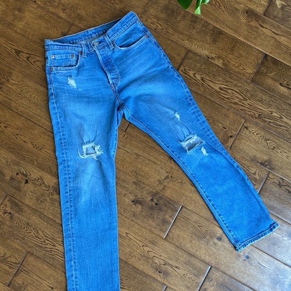 Levi’s - Picture 3 of 9